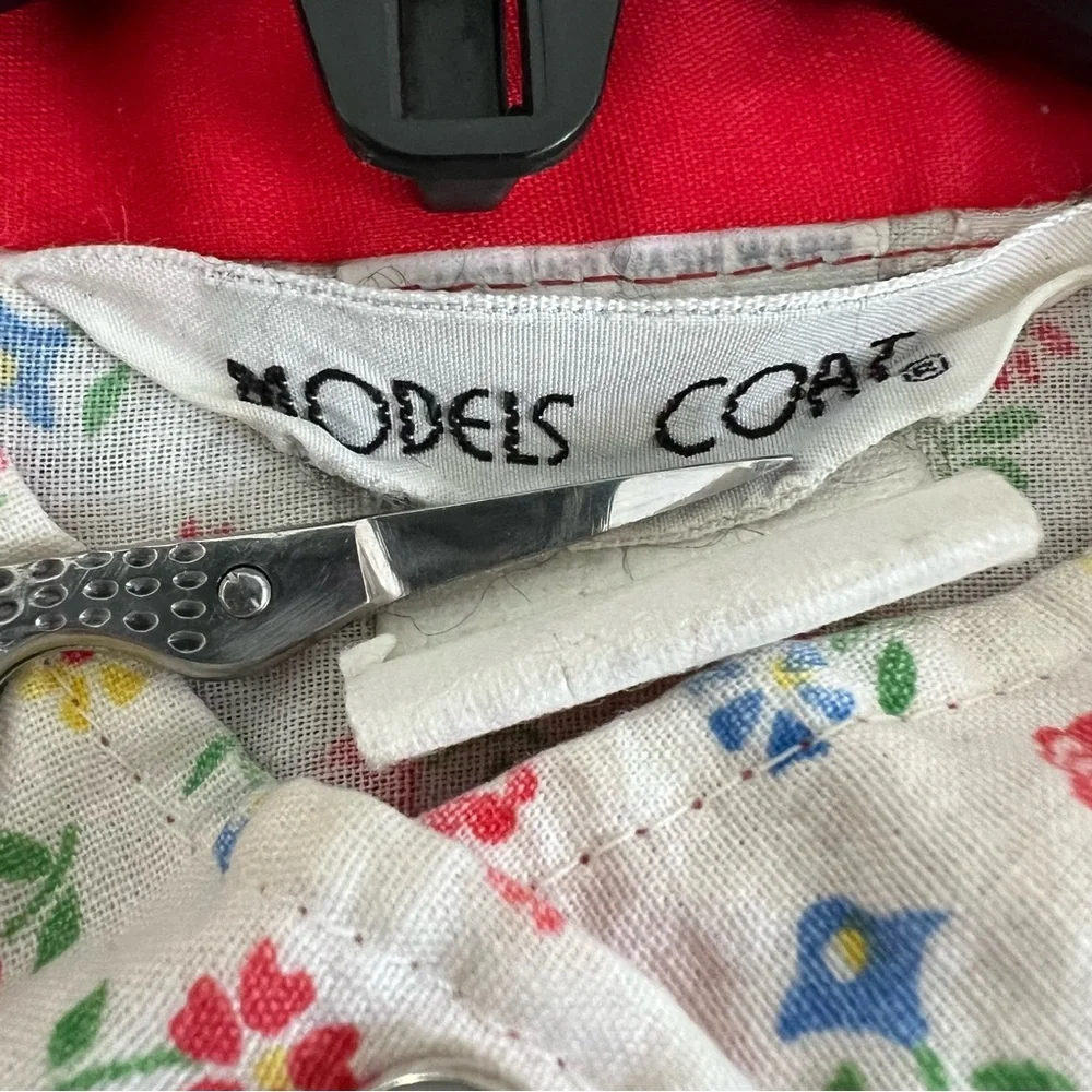 Vintage Models Coat Snap Button Floral Housecoat Size 12